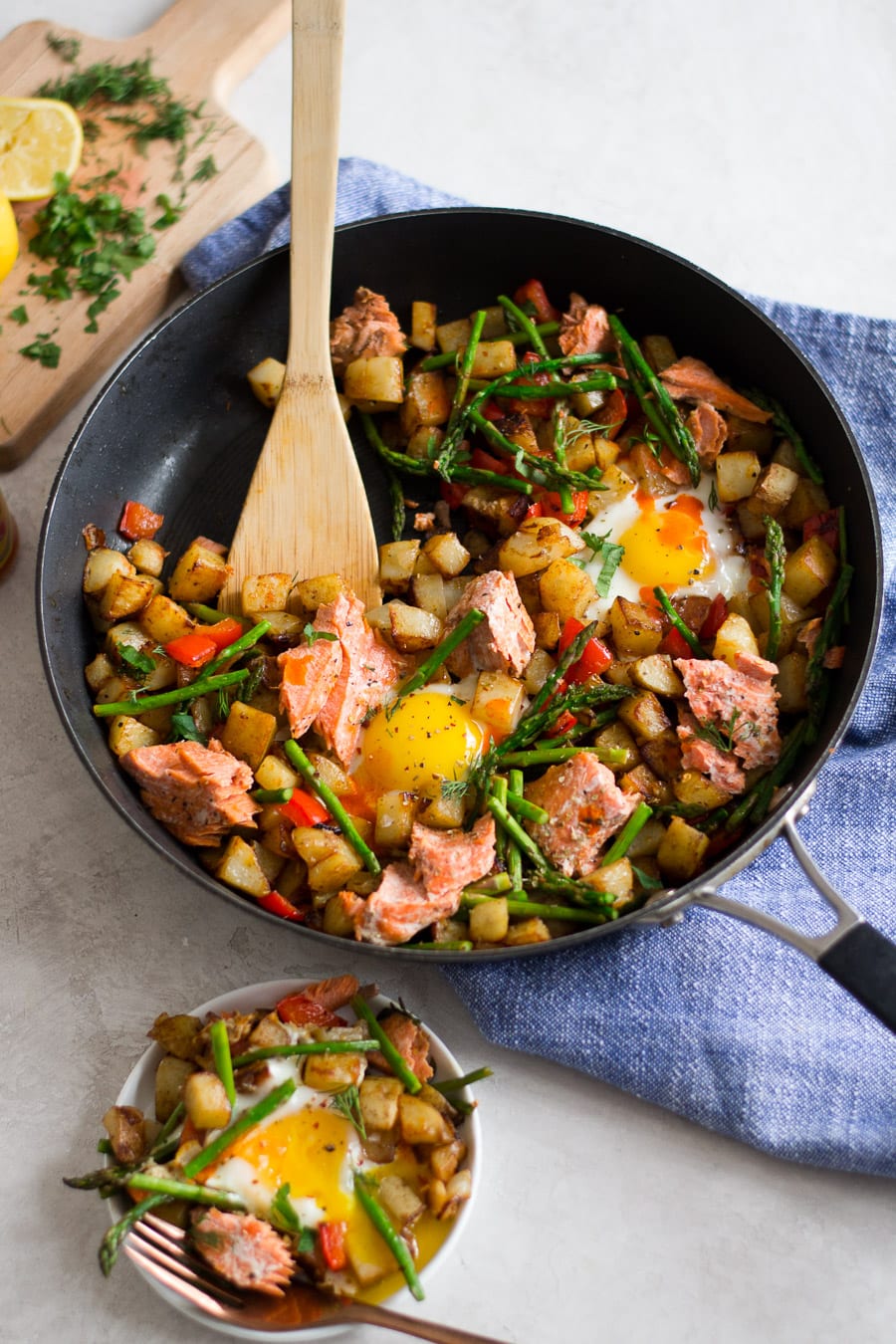 Salmon Hash with Eggs and Asparagus | Sarcastic Cooking #fishrecipe #salmon #hash