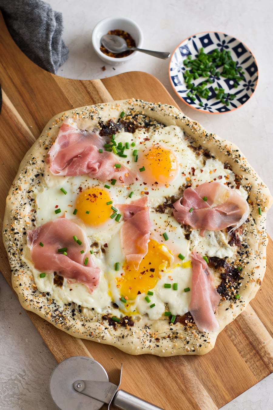 Everything Bagel Breakfast Pizza | Sarcastic Cooking